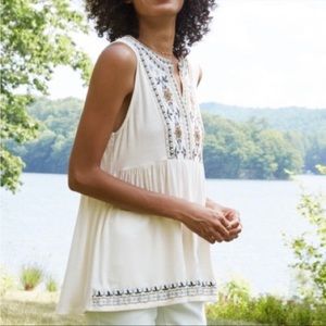 MEDIUM KNOX ROSE Boho top embroidered shirt hi-lo hem babydoll style beautiful